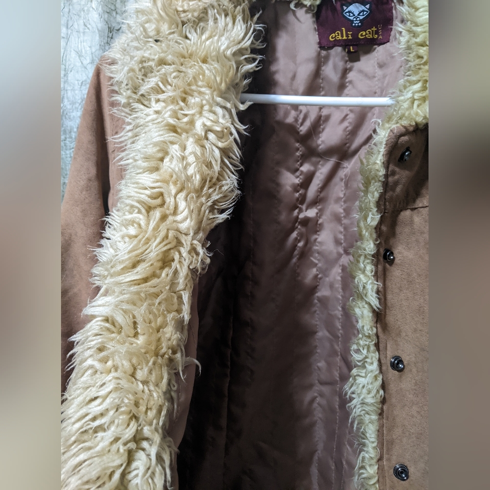 Cali Cat Jacket - Picture 10 of 12
